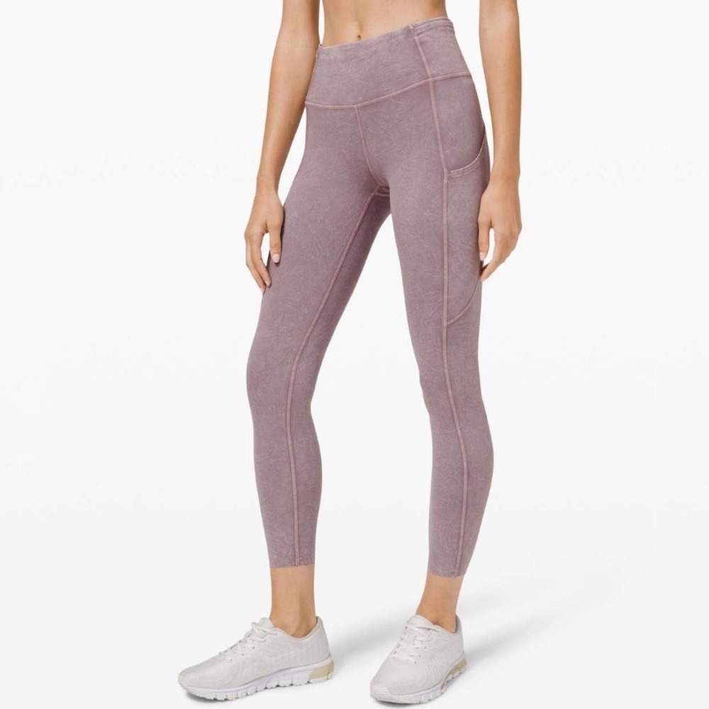 Lululemon | Fast and Free Tight Ice Wash‎ Violet High Rise Pockets Nulux Size 8